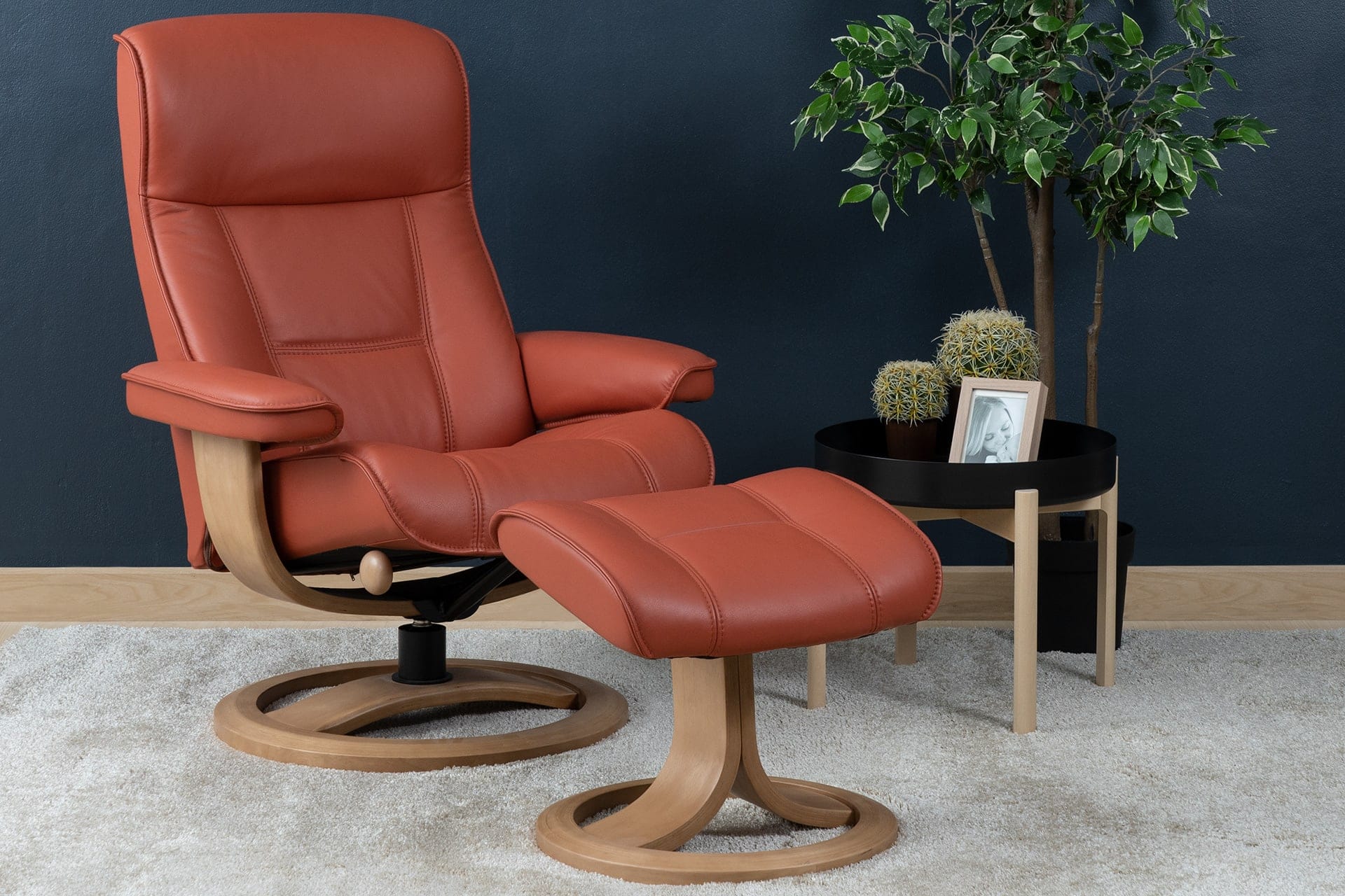 Nordic 21 Recliner Layback Living